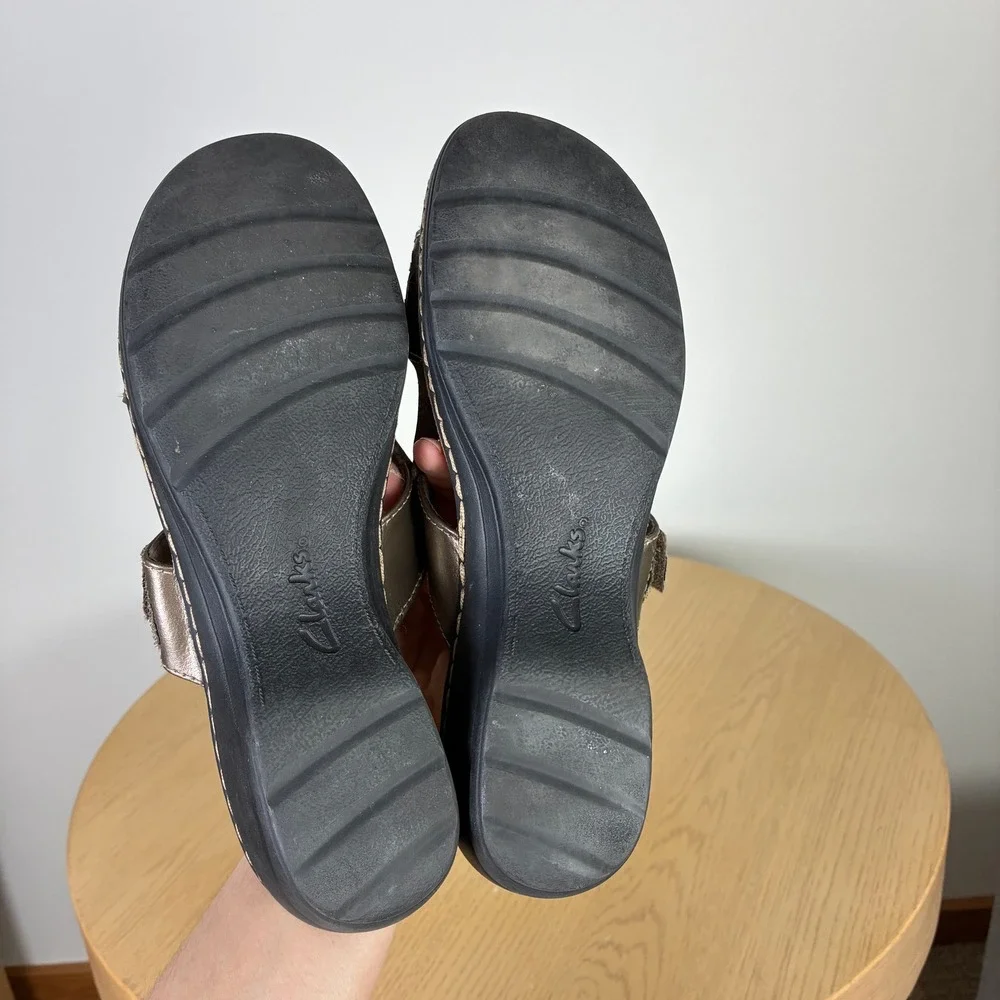 Clarks Wedge Hayla Samoa Slide Sandal Women's 8.5 Bronze Metallic Summer Comfort - Picture 6 of 7